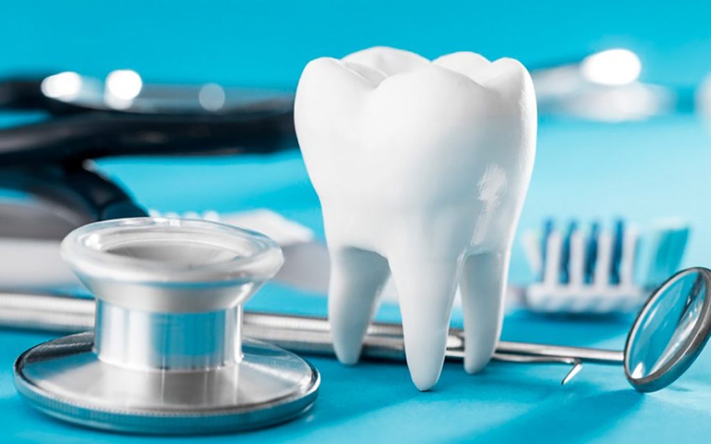 انواع مختلف تجهیزات دندان مصنوعی